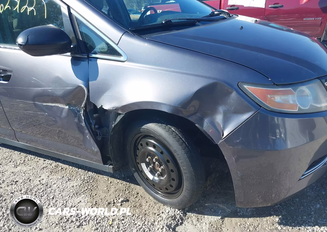 2015 Honda Odyssey Lx VIN:5FNRL5H25FB117553 - 6