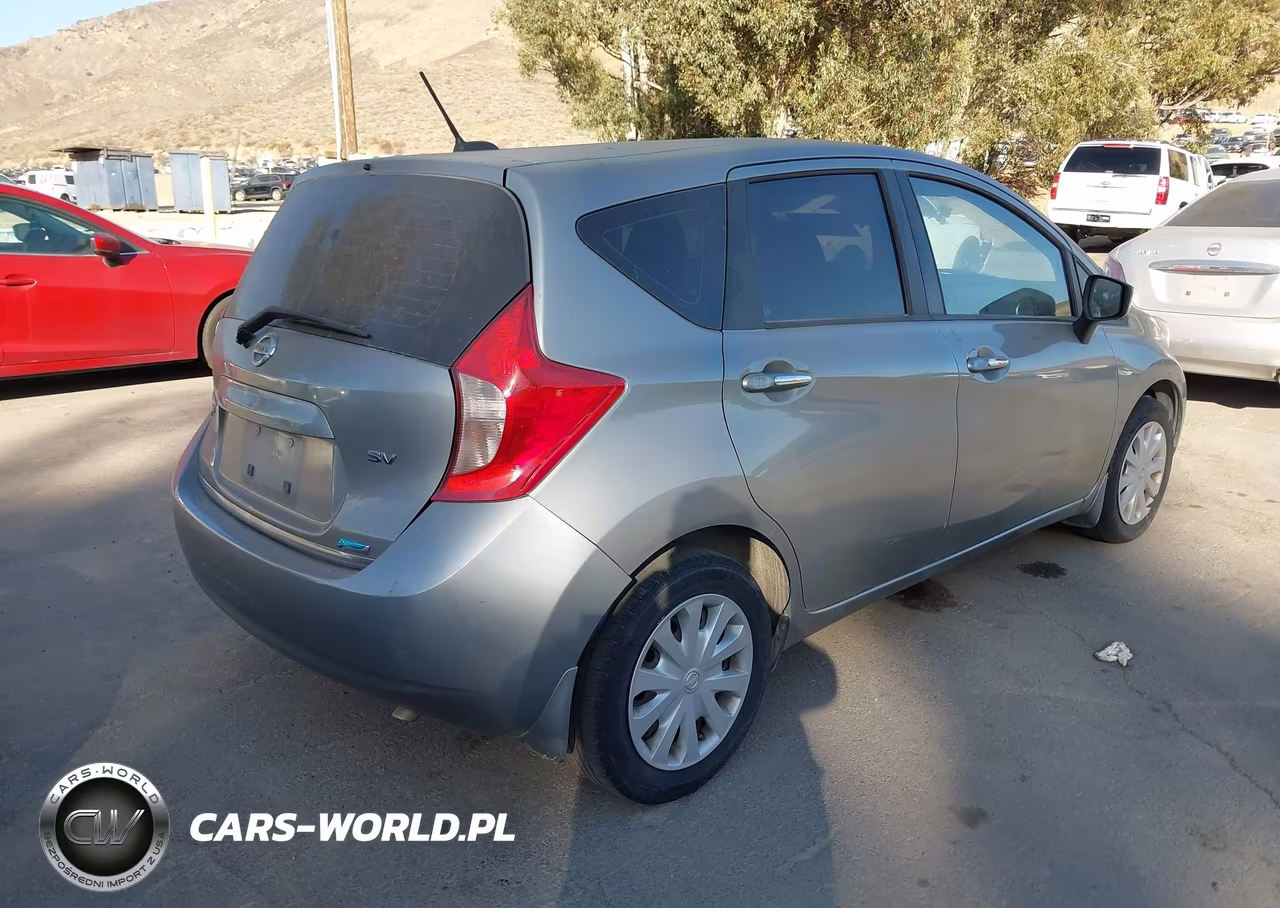 2015 Nissan Versa Note Sv VIN:3N1CE2CP5FL429605 - 4