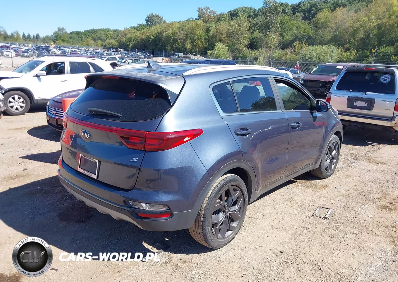 2020 Kia Sportage S VIN:KNDP63AC4L7708867 - 4