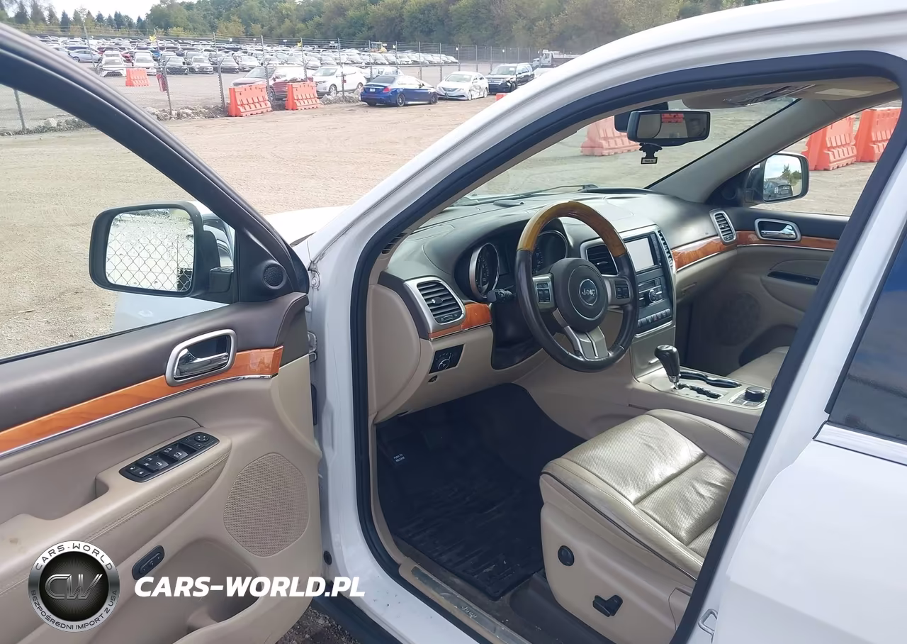 2013 Jeep Grand Cherokee Overland VIN:1C4RJFCG2DC627206 - 5