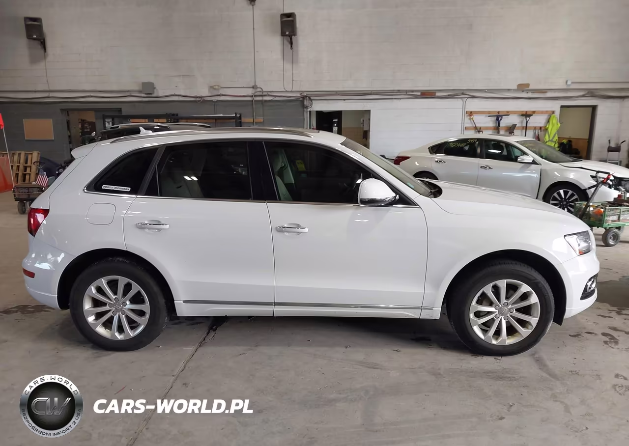 2016 Audi Q5 2.0T Premium VIN:WA1C2AFP6GA087600 - 13