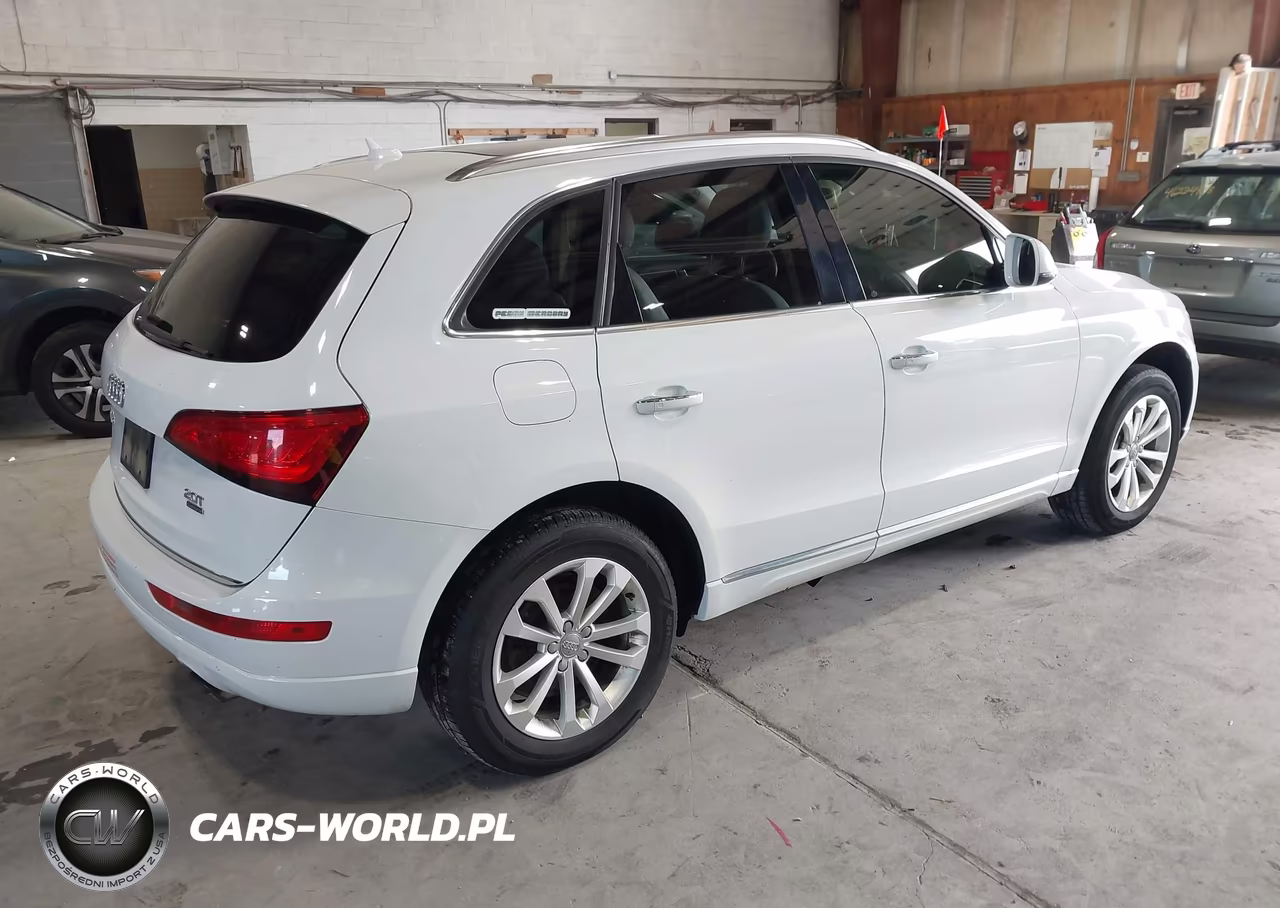 2016 Audi Q5 2.0T Premium VIN:WA1C2AFP6GA087600 - 4