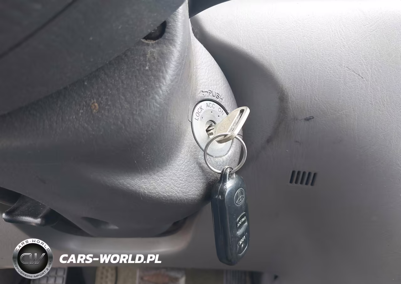 2004 Toyota Corolla Le VIN:1NXBR32E24Z235776 - 11