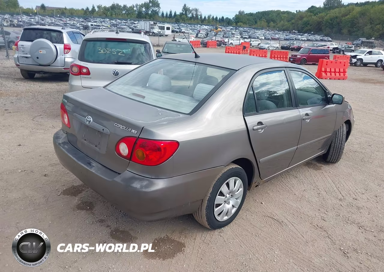 2004 Toyota Corolla Le VIN:1NXBR32E24Z235776 - 4
