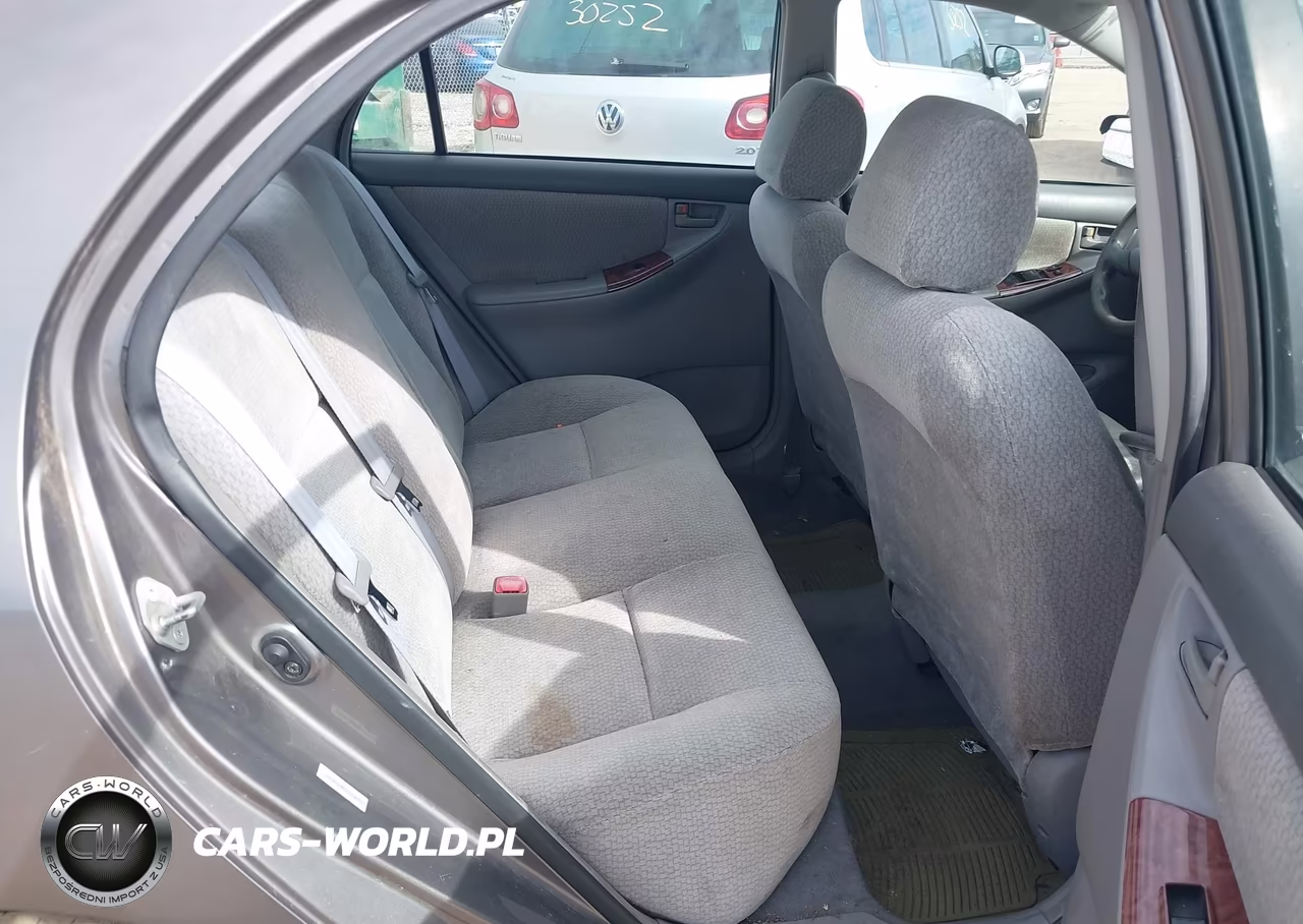 2004 Toyota Corolla Le VIN:1NXBR32E24Z235776 - 8