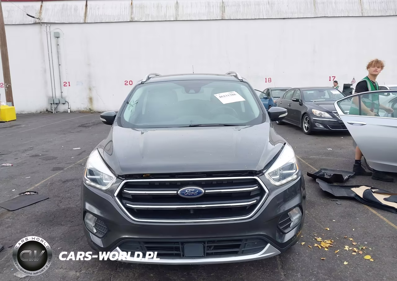 2019 Ford Escape Titanium VIN:1FMCU0J90KUA26863 - 13