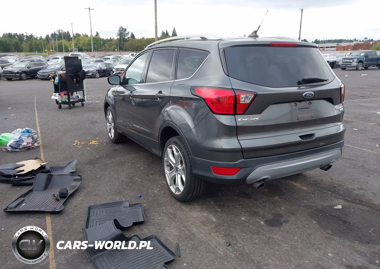 2019 Ford Escape Titanium VIN:1FMCU0J90KUA26863 - 3