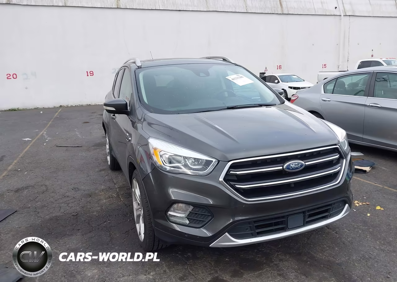 2019 Ford Escape Titanium VIN:1FMCU0J90KUA26863 - 6