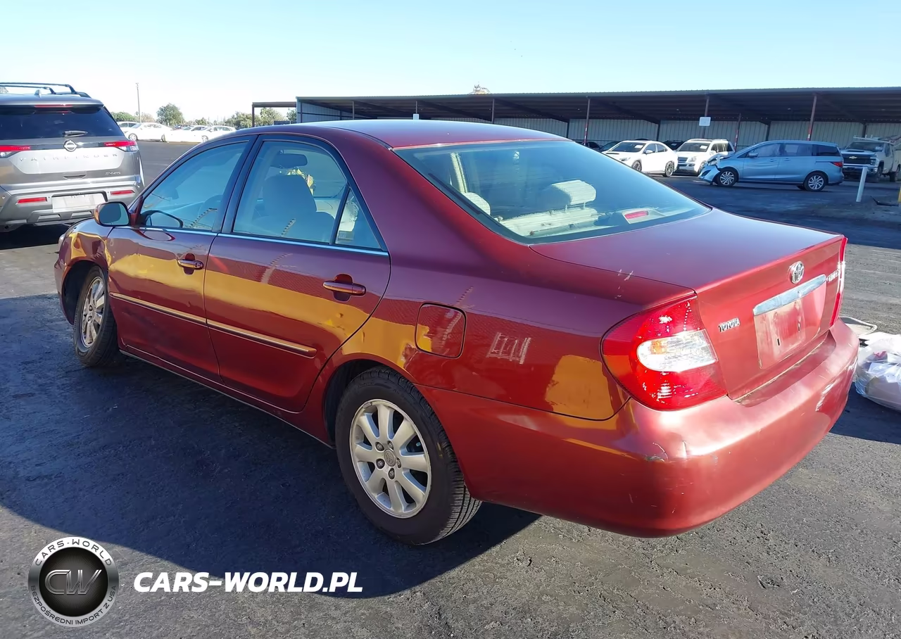 2004 Toyota Camry Xle VIN:4T1BE30K24U265719 - 3
