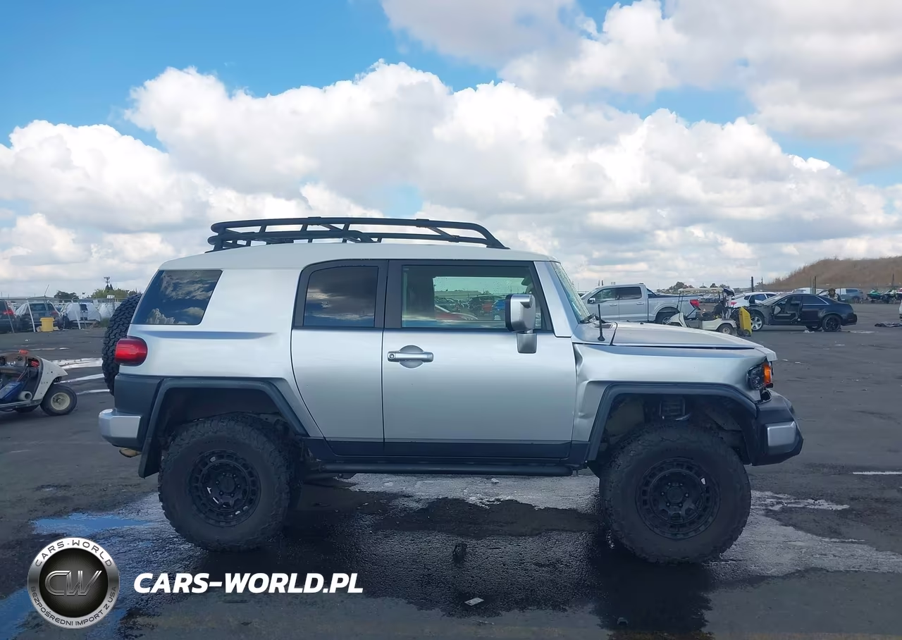 2007 Toyota Fj Cruiser VIN:JTEBU11F370086108 - 13