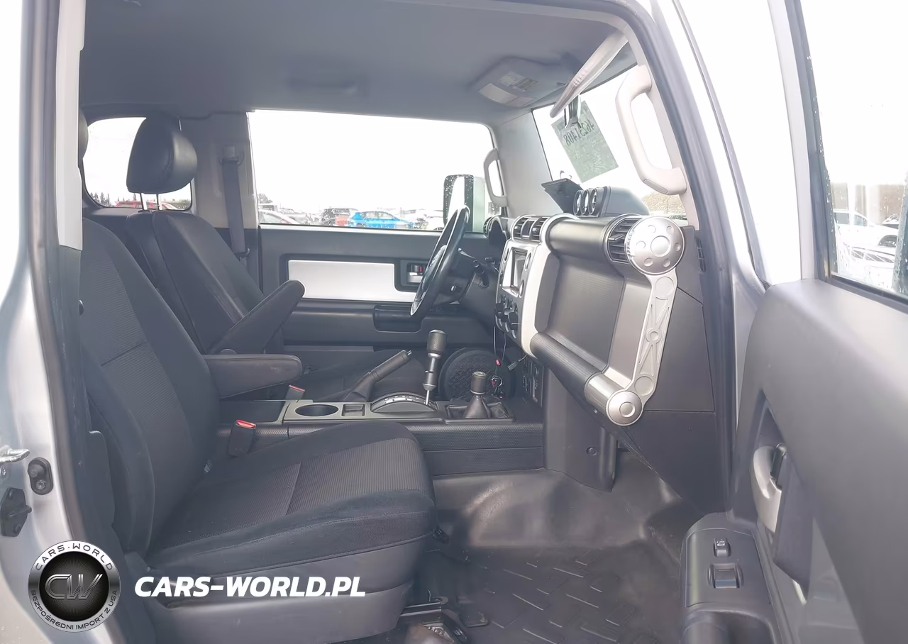 2007 Toyota Fj Cruiser VIN:JTEBU11F370086108 - 5