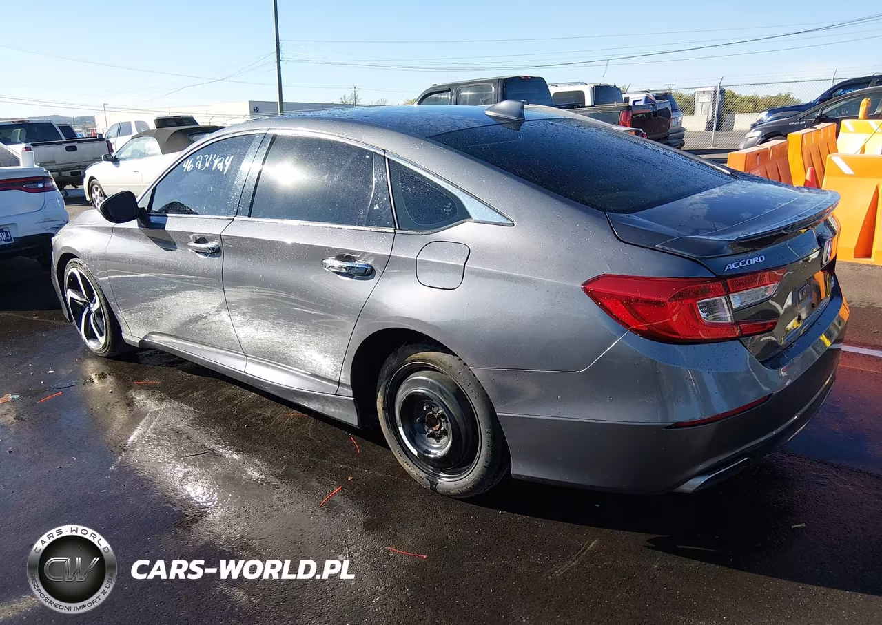 2018 Honda Accord Sport VIN:1HGCV1F38JA060806 - 3