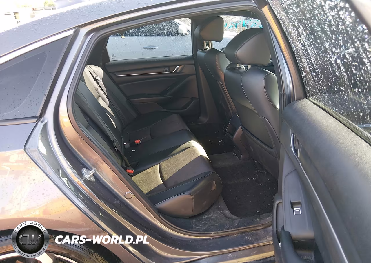 2018 Honda Accord Sport VIN:1HGCV1F38JA060806 - 8