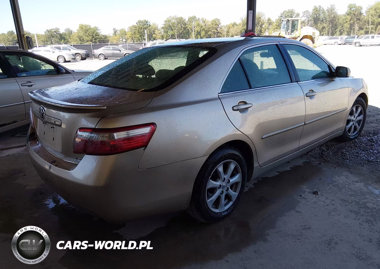 2007 Toyota Camry Le VIN:JTNBE46K073053277 - 4