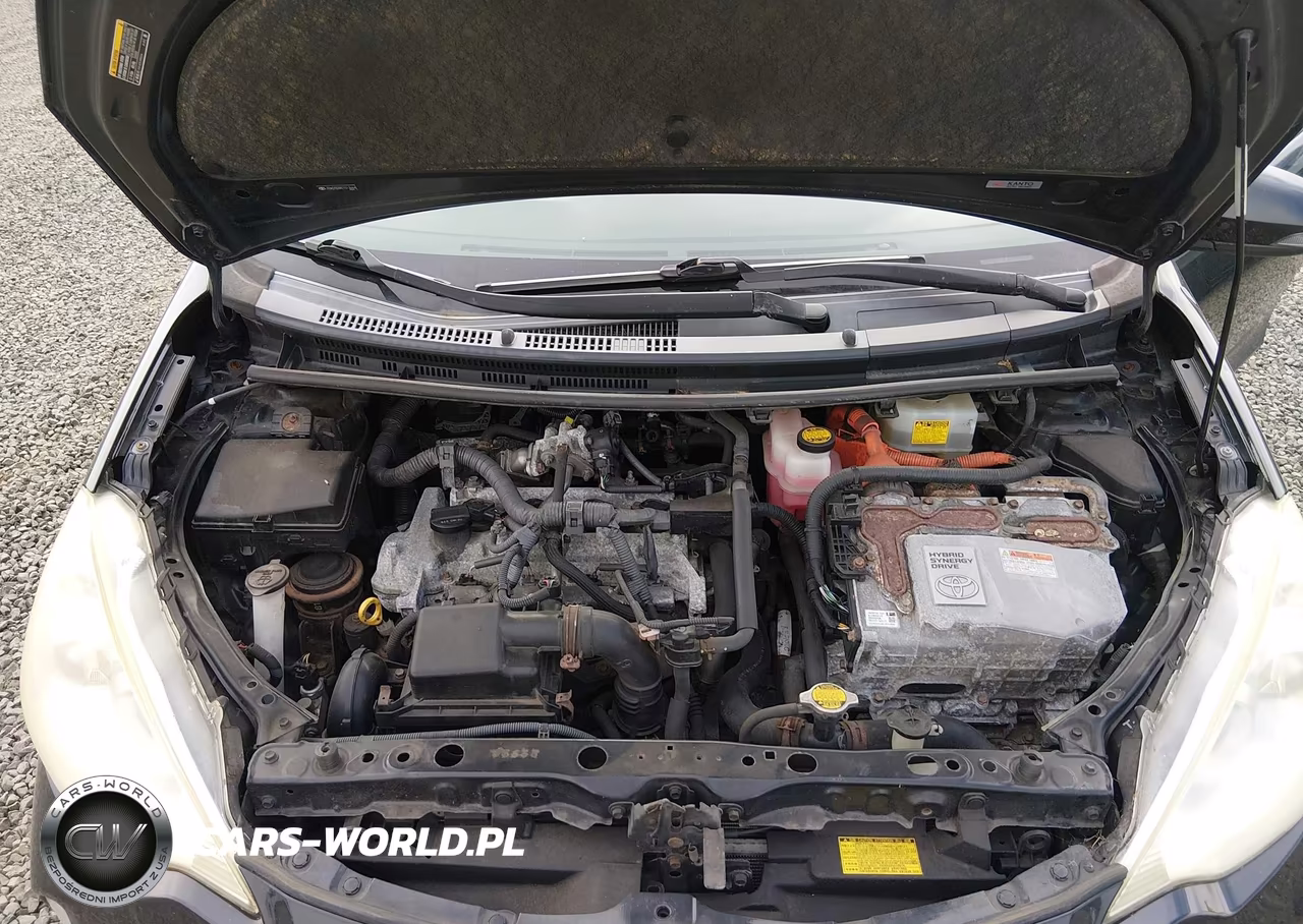 2012 Toyota Prius C Two VIN:JTDKDTB3XC1513664 - 10