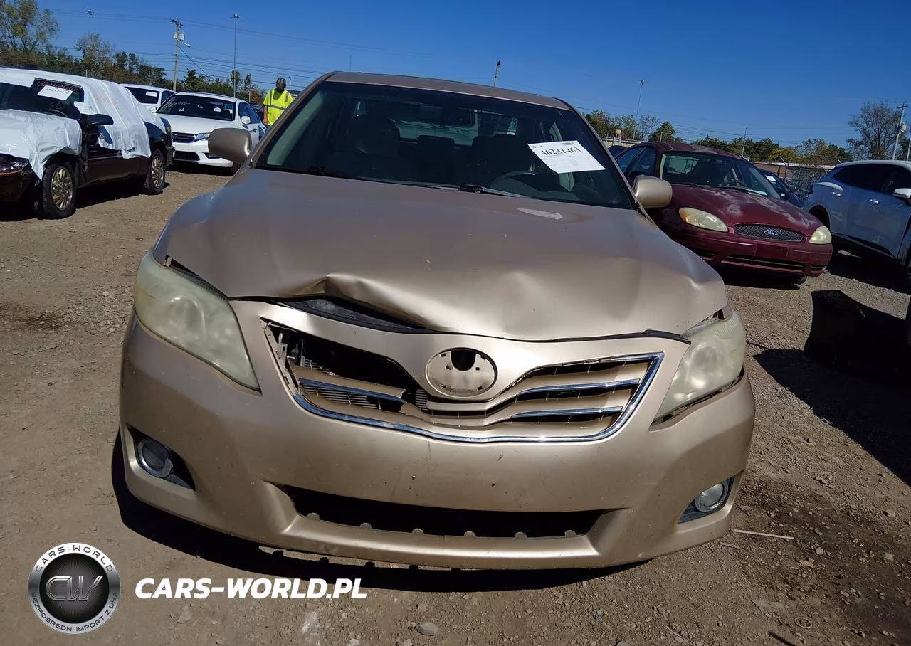 2011 Toyota Camry Xle VIN:4T1BF3EKXBU137084 - 12