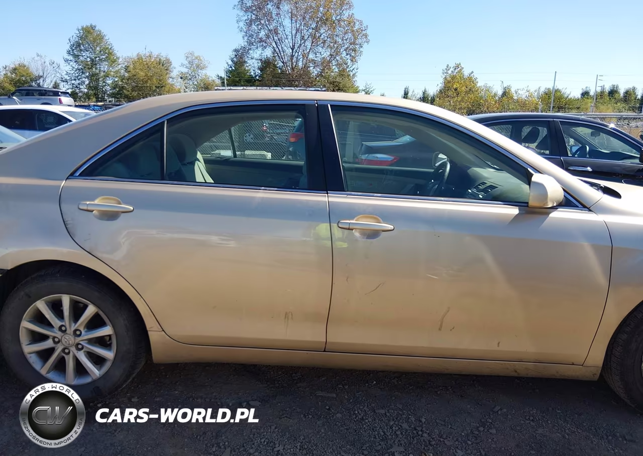 2011 Toyota Camry Xle VIN:4T1BF3EKXBU137084 - 13