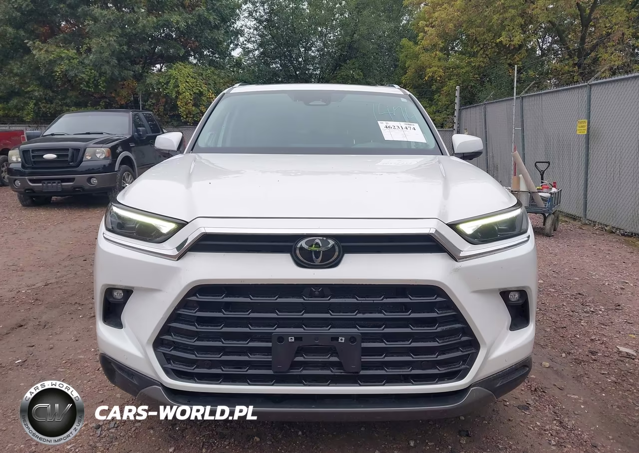 2024 Toyota Grand Highlander Platinum VIN:5TDAAAB59RS049742 - 12
