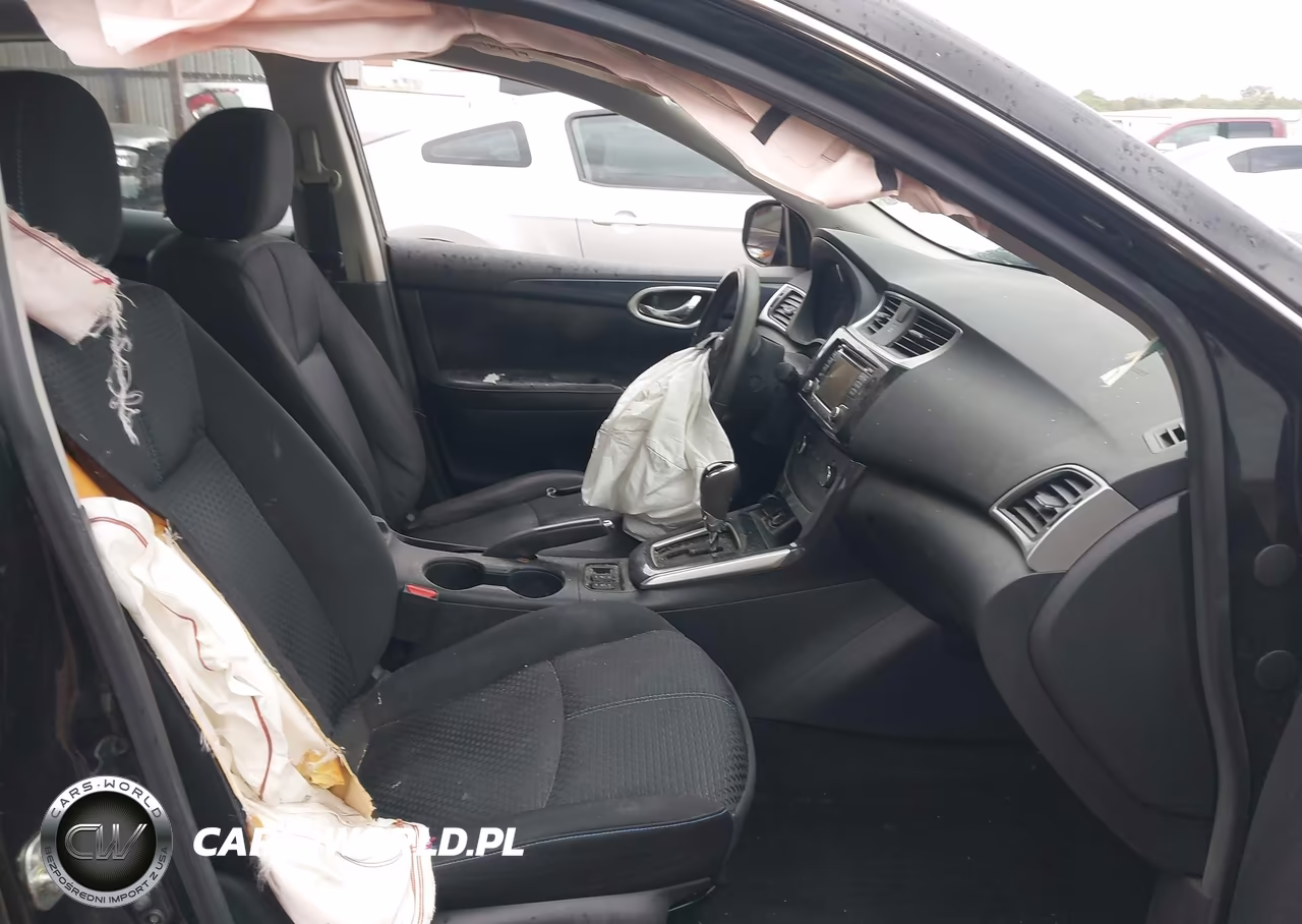 2017 Nissan Sentra Sr Turbo VIN:3N1CB7AP1HY292614 - 5