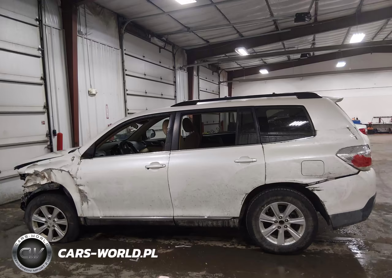2011 Toyota Highlander Base V6 VIN:5TDZK3EHXBS028616 - 14