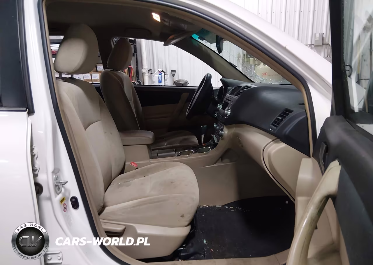 2011 Toyota Highlander Base V6 VIN:5TDZK3EHXBS028616 - 5