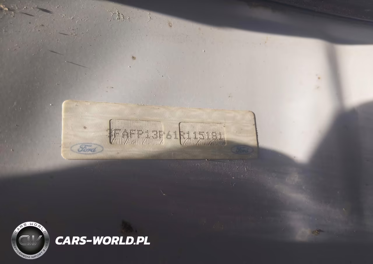 2001 Ford Escort VIN:3FAFP13P61R115181 - 9