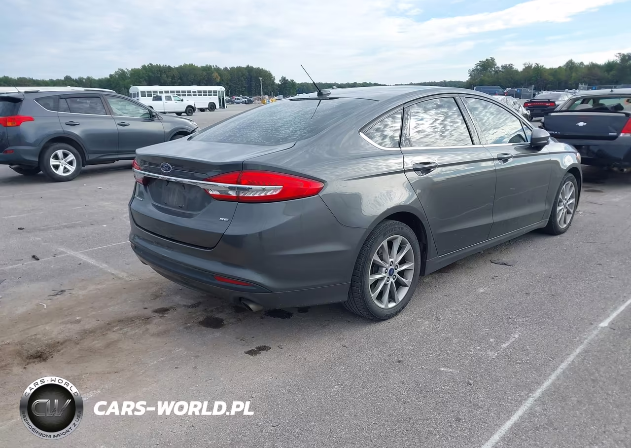 2017 Ford Fusion Se VIN:3FA6P0H78HR373795 - 4
