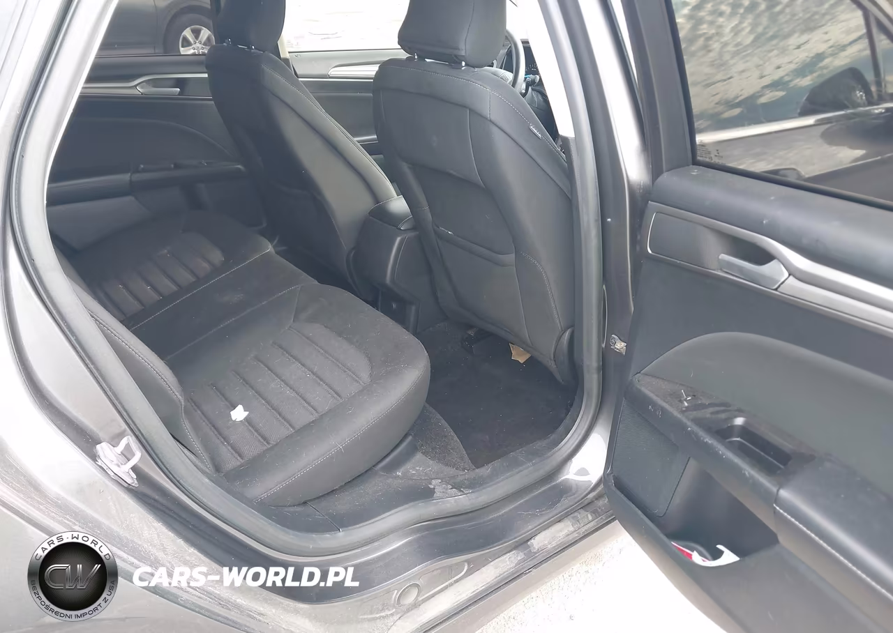 2017 Ford Fusion Se VIN:3FA6P0H78HR373795 - 8