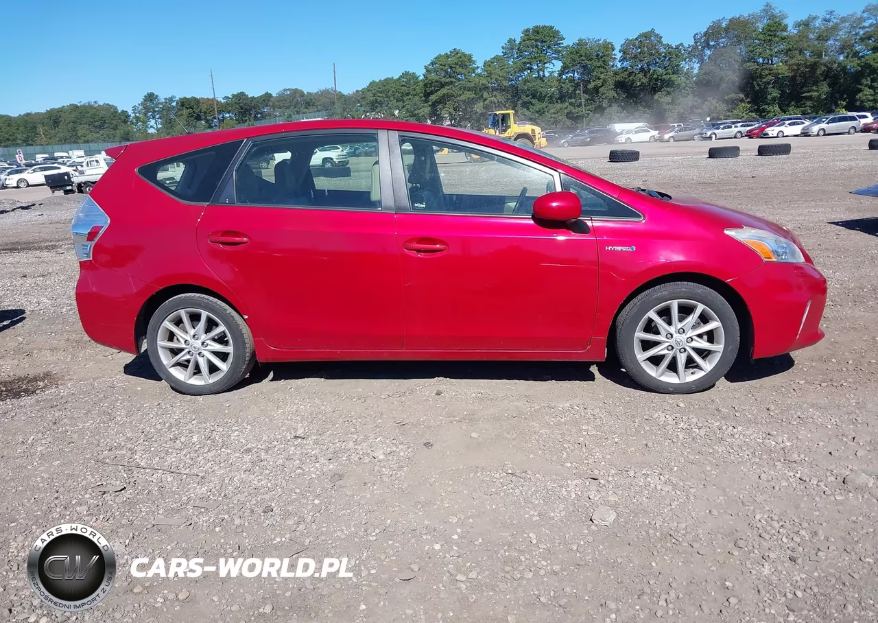 2012 Toyota Prius V Five VIN:JTDZN3EU0C3179438 - 13