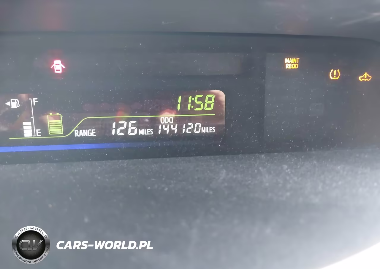2012 Toyota Prius V Five VIN:JTDZN3EU0C3179438 - 7