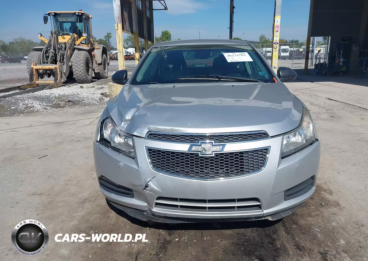 2014 Chevrolet Cruze Ls Auto VIN:1G1PA5SH7E7244327 - 6