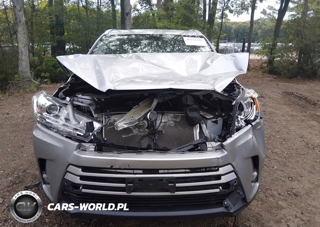 2018 Toyota Highlander Xle VIN:5TDJZRFH4JS532510 - 6