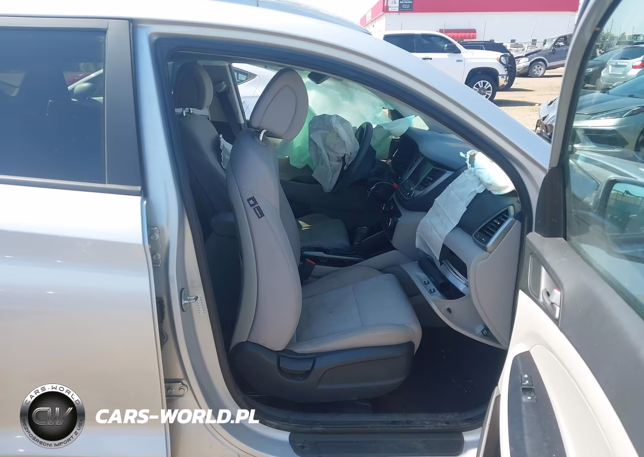 2018 Hyundai Tucson Sel VIN:KM8J3CA43JU697099 - 5