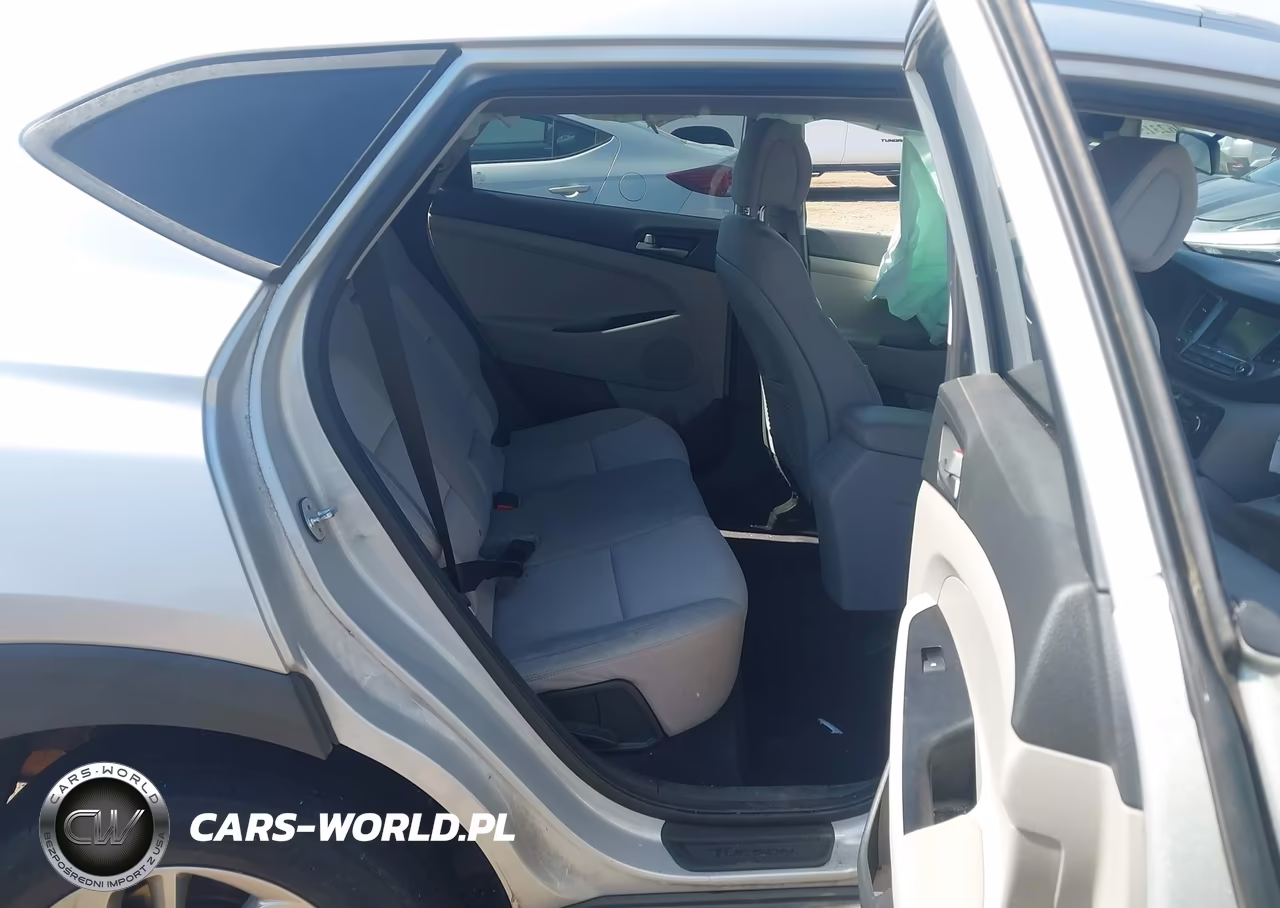 2018 Hyundai Tucson Sel VIN:KM8J3CA43JU697099 - 8