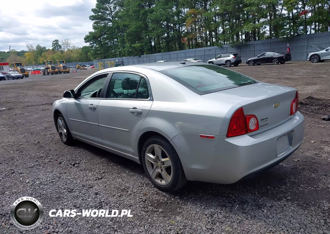 2009 Chevrolet Malibu Ls VIN:1G1ZG57B39F256370 - 3