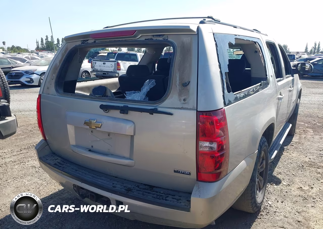 2007 Chevrolet Suburban 1500 Lt VIN:1GNFC160X7R411479 - 4