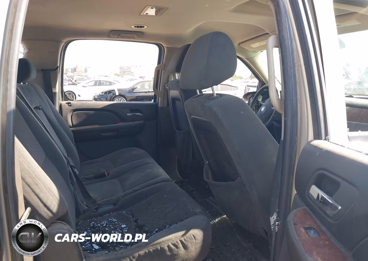 2007 Chevrolet Suburban 1500 Lt VIN:1GNFC160X7R411479 - 8