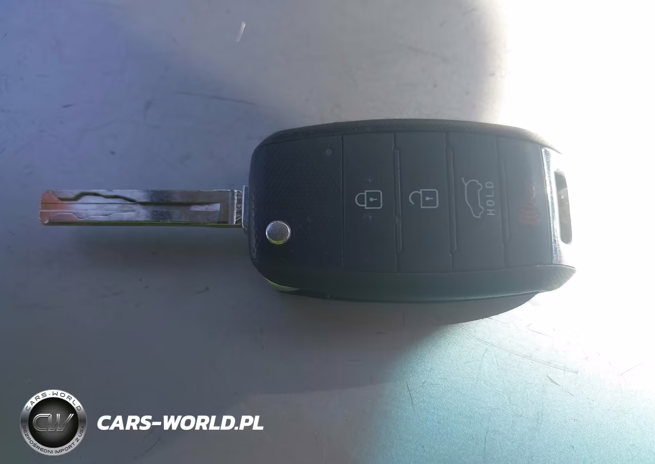 2016 Kia Soul VIN:KNDJN2A21G7318440 - 11