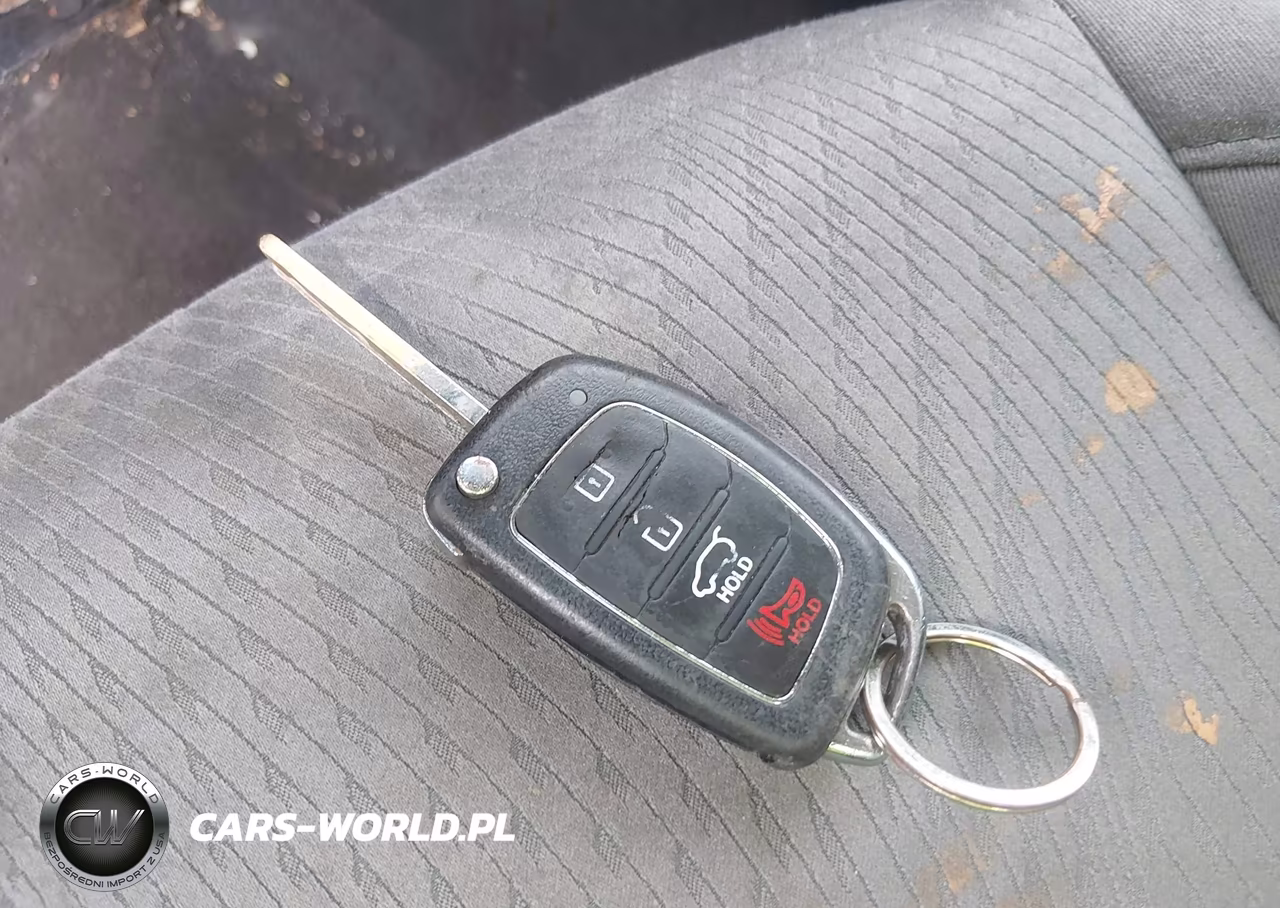 2014 Hyundai Santa Fe Sport 2.4L VIN:5XYZU3LB7EG184199 - 11