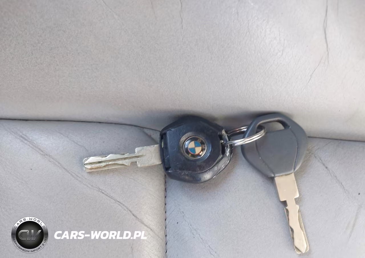 1997 BMW 328Ic VIN:WBABK8329VET97813 - 11