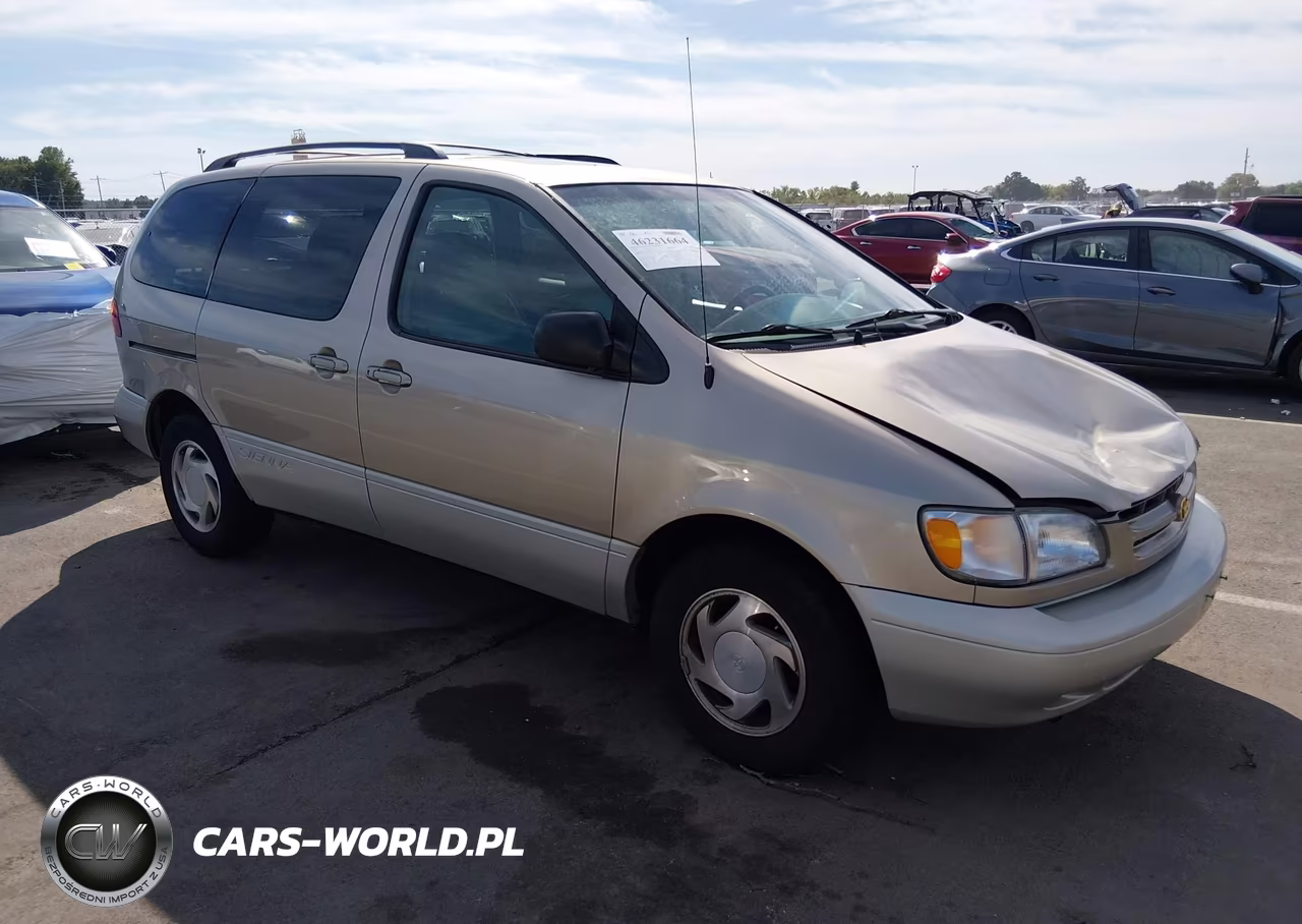 2000 Toyota Sienna Xle