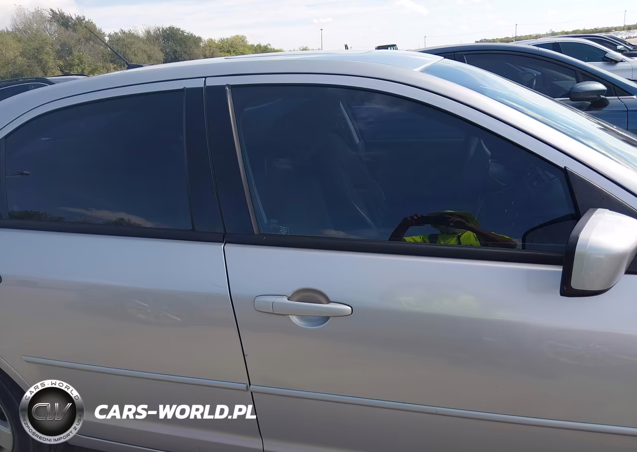 2009 Ford Fusion Se VIN:3FAHP07129R215587 - 13