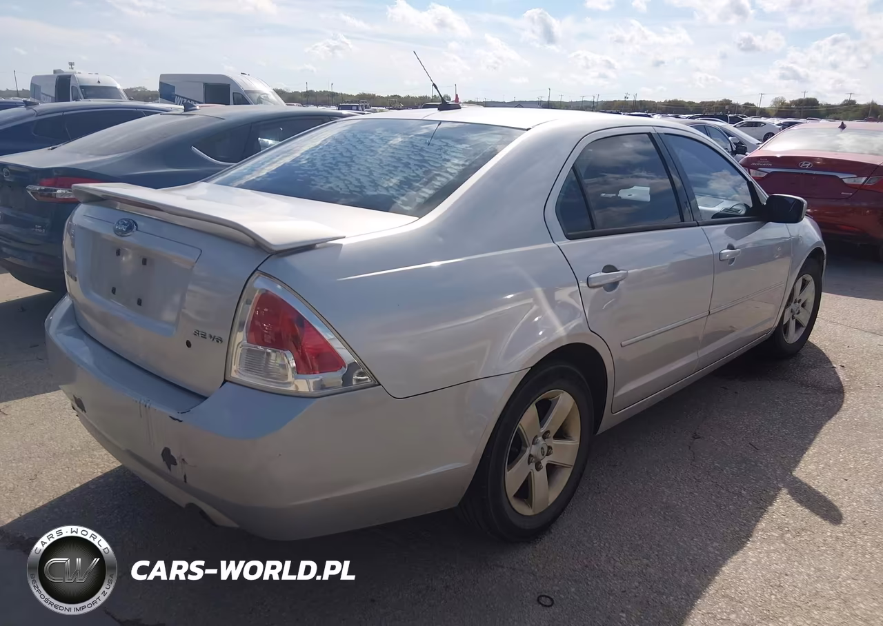 2009 Ford Fusion Se VIN:3FAHP07129R215587 - 4