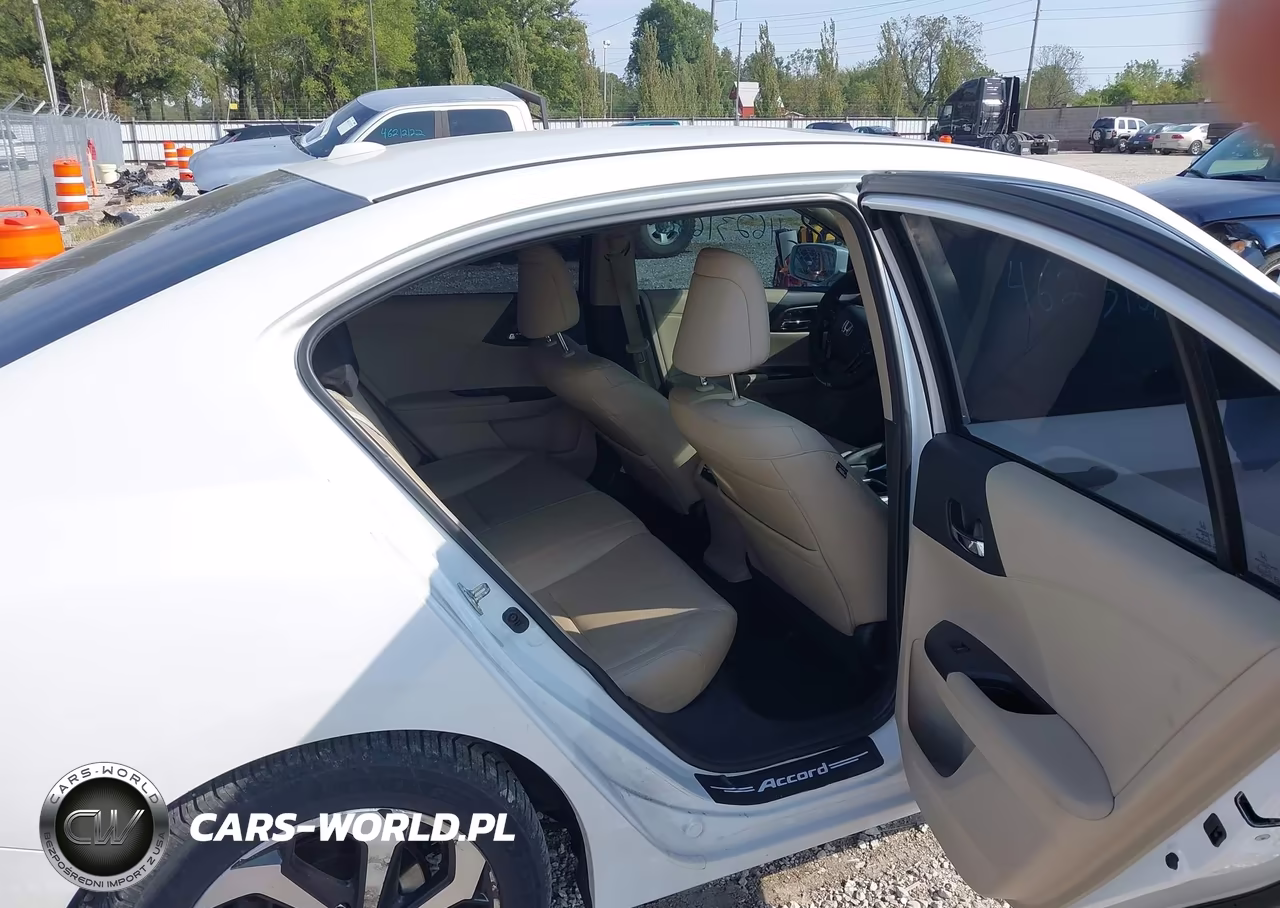 2017 Honda Accord Ex-L VIN:1HGCR2F82HA057027 - 8