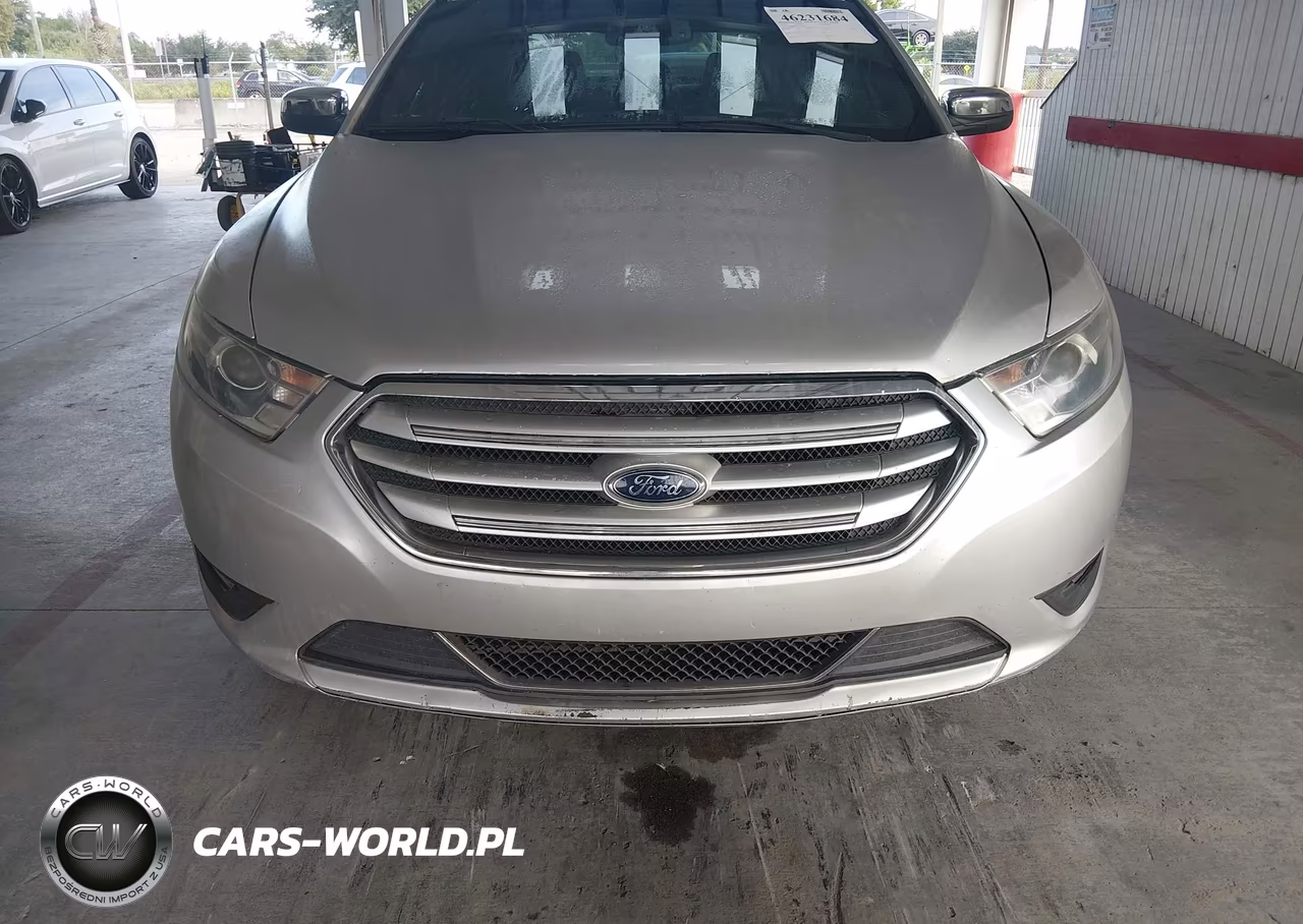 2018 Ford Taurus Limited VIN:1FAHP2F8XJG119213 - 12