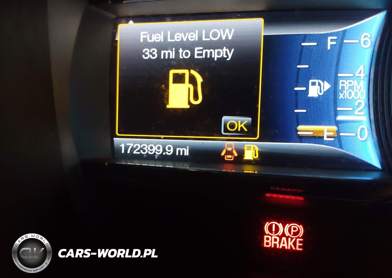 2018 Ford Taurus Limited VIN:1FAHP2F8XJG119213 - 15