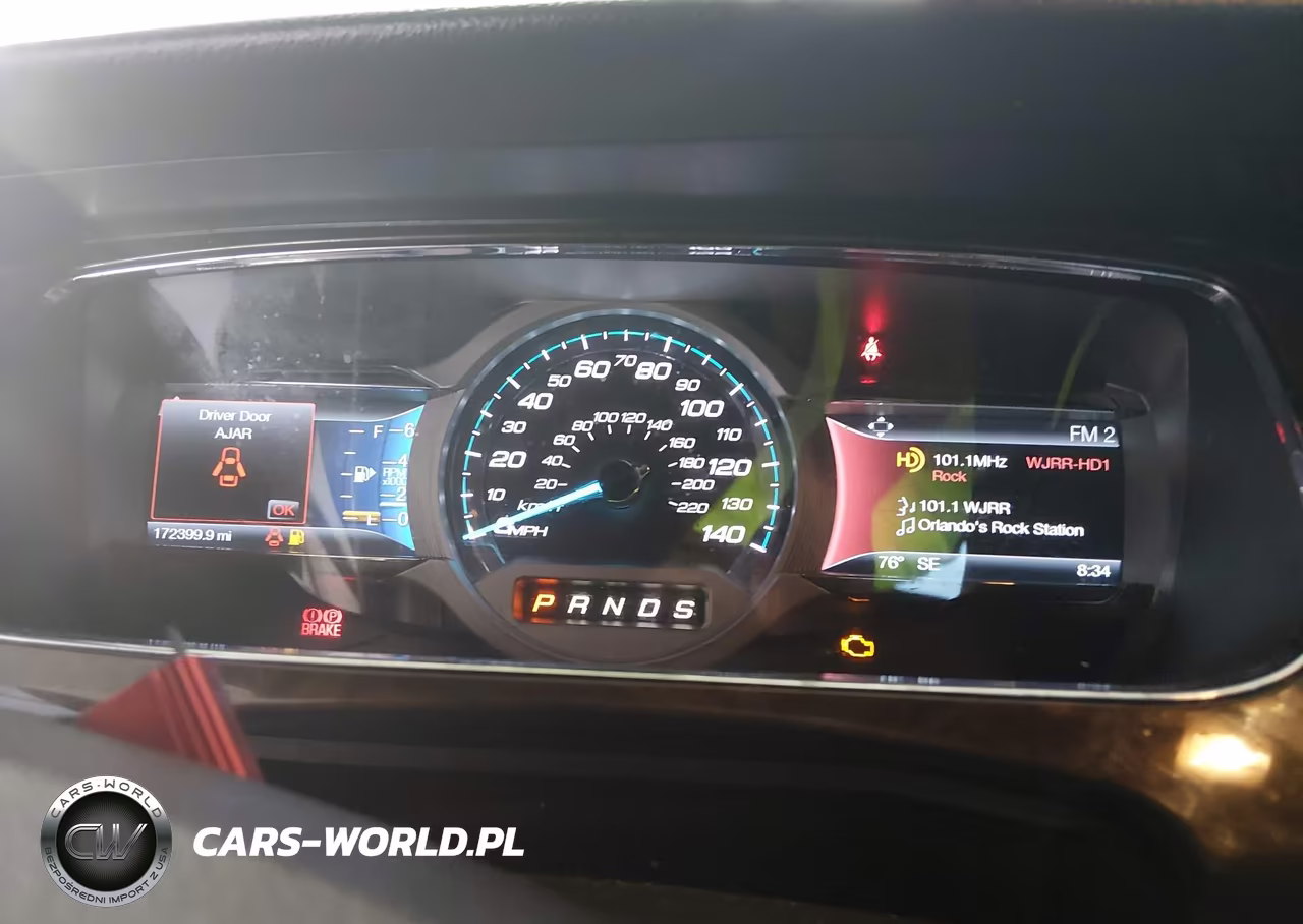 2018 Ford Taurus Limited VIN:1FAHP2F8XJG119213 - 7