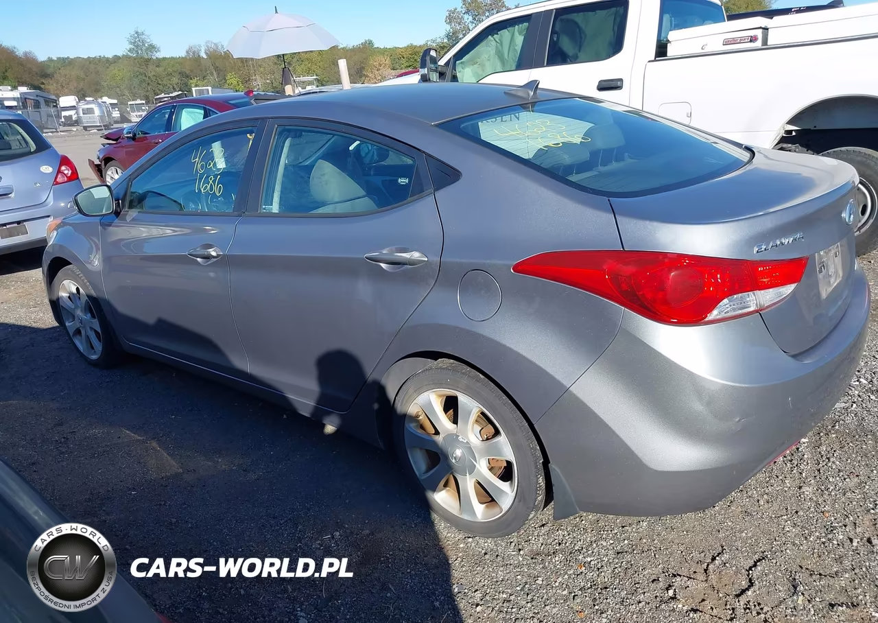 2013 Hyundai Elantra Limited VIN:KMHDH4AE6DU562152 - 3