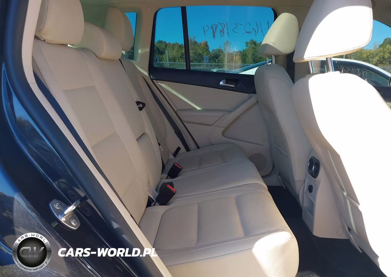 2013 Volkswagen Tiguan Se VIN:WVGBV7AX4DW535717 - 8