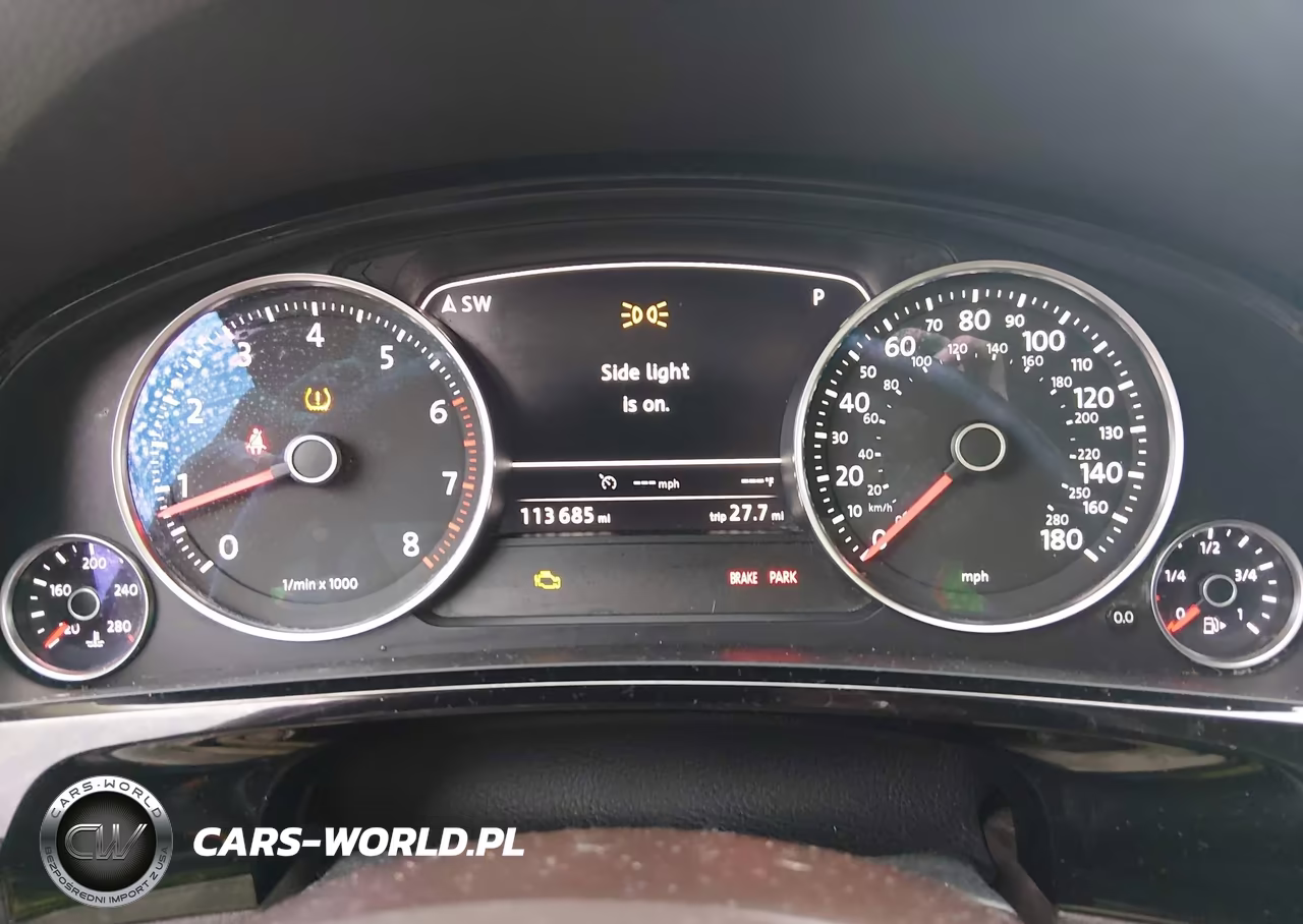 2014 Volkswagen Touareg 3.6L Sport VIN:WVGEF9BP5ED009730 - 7